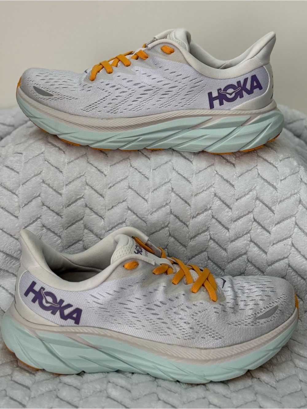 Hoka One One Clifton 8 Blanc De Blanc White Running Shoes Size 7.5